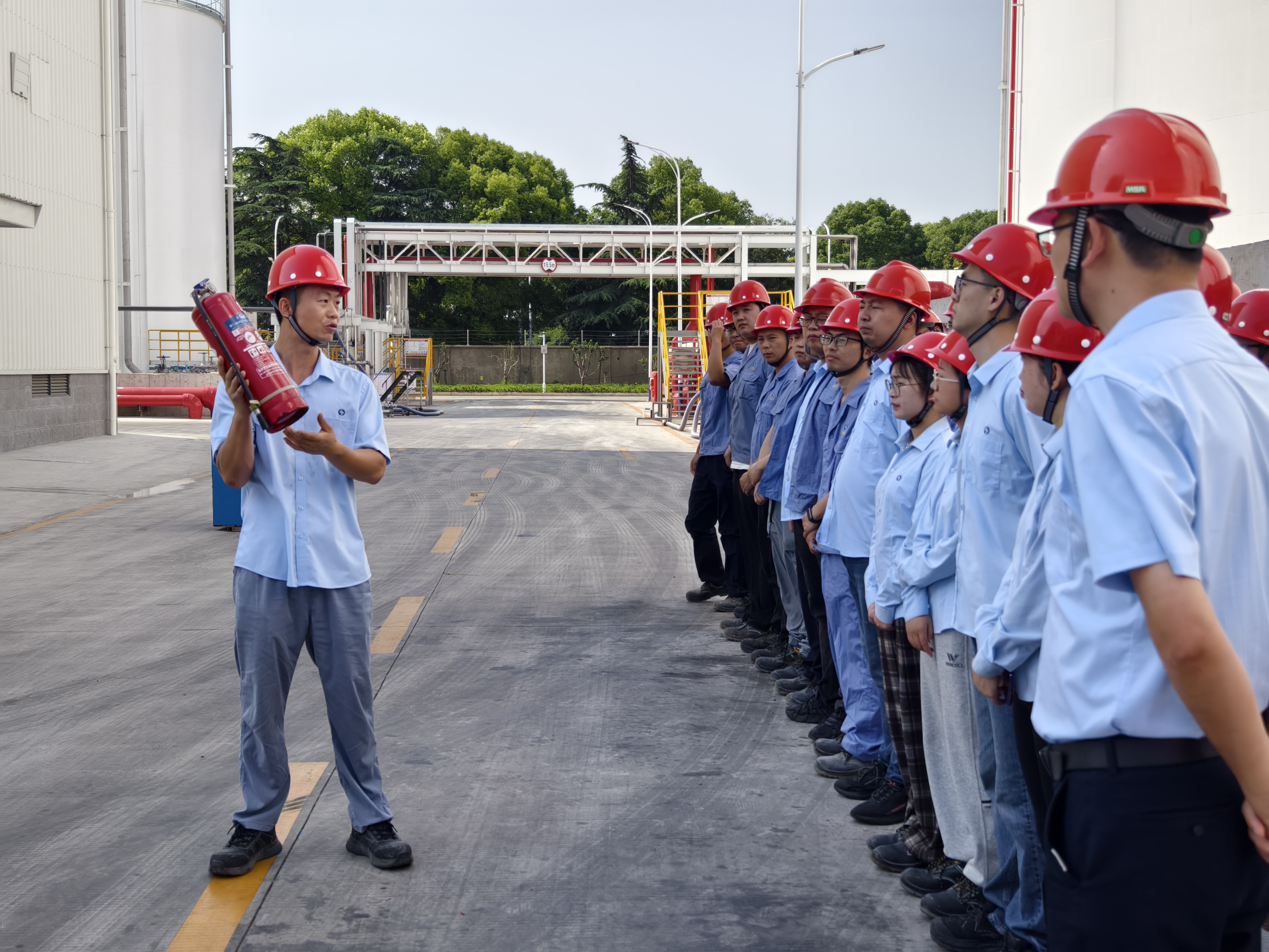 江海盈丰公司开展“消防演练和有限空间现场处置演练”活动- 企业动态- 江苏省粮食集团